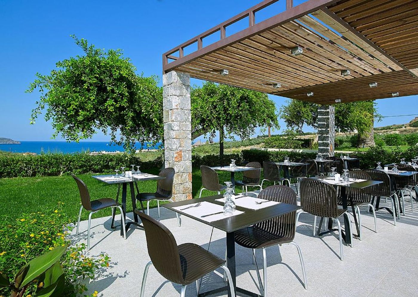 Eleftheria-Hotel-Restaurant-15