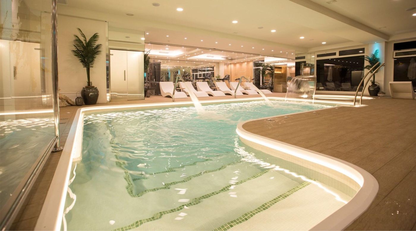 Onhotels-Ocean-Front-Sports-and-Entertainment-61