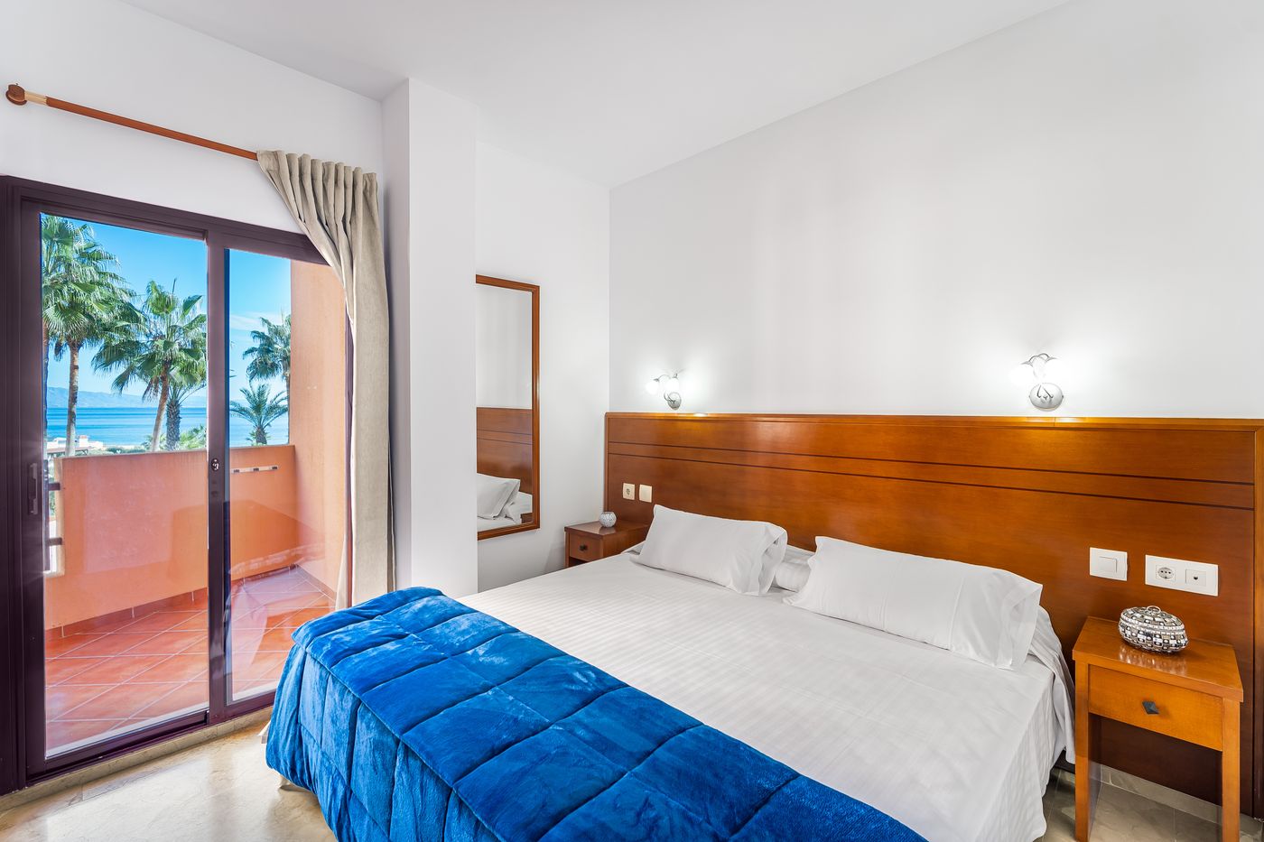 Apartamentos-Tur----sticos-Don-Juan-Room-12