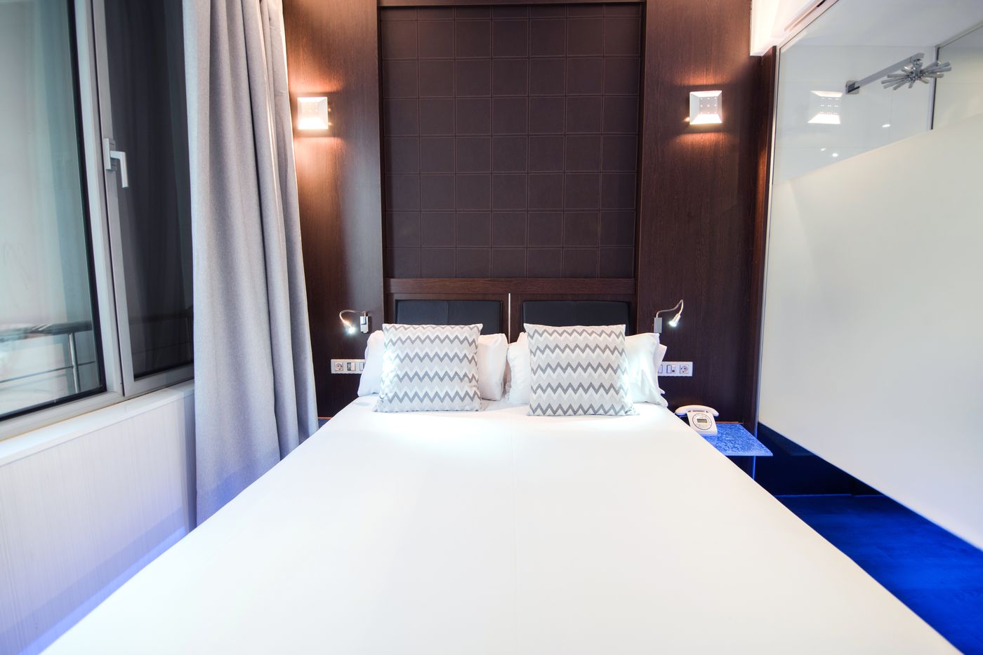 Petit-Palace-President-Castellana-Room-20