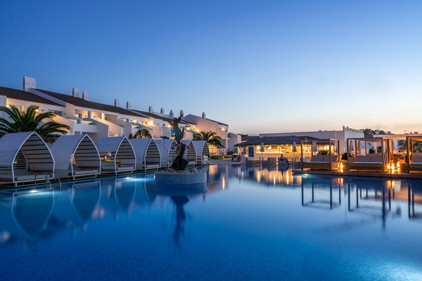 Casas-del-Lago-Hotel---Beach-Club-General-view-1