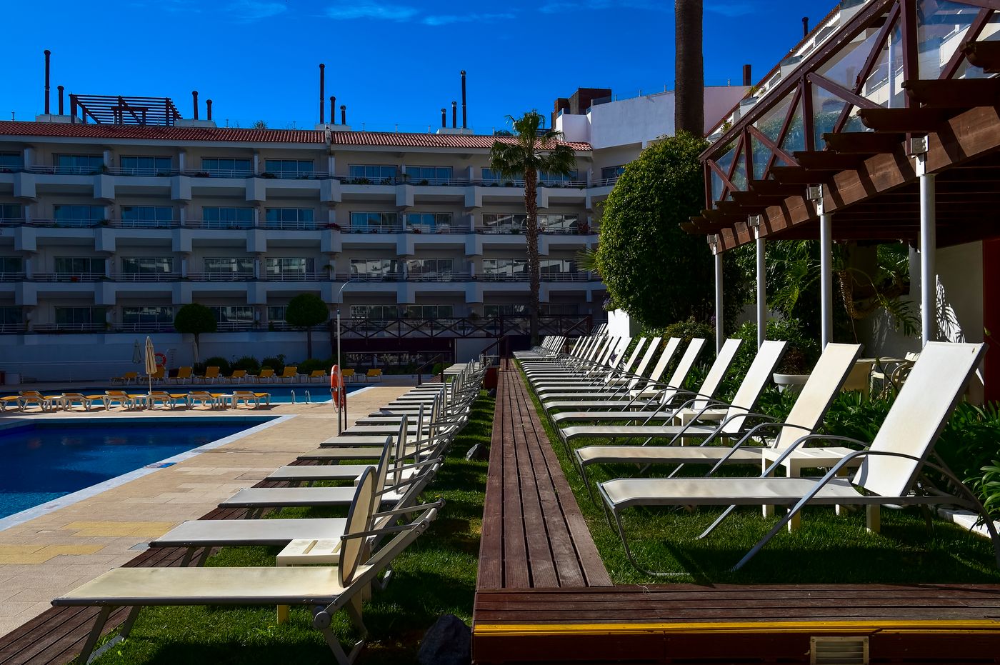 Aqualuz-Suite-Hotel-Apartamentos-General-view-6