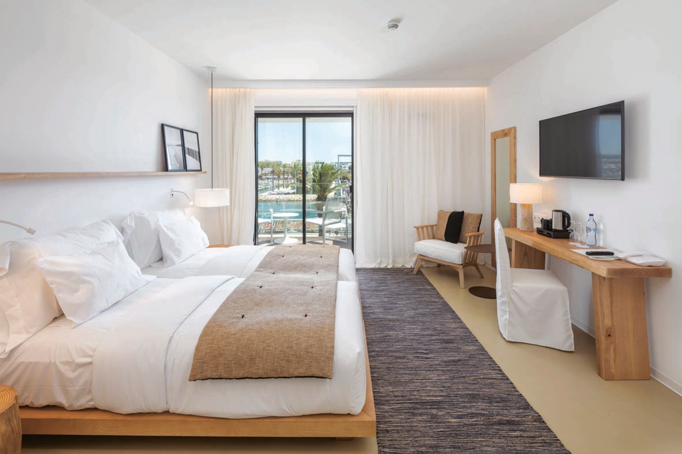 Lagos Aveninda Hotel