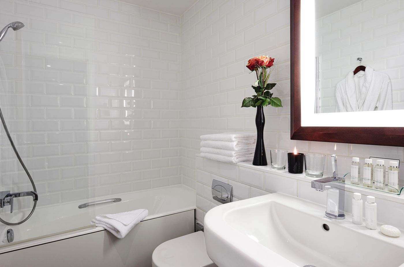 Plaza-Tour-Eiffel-Room-33