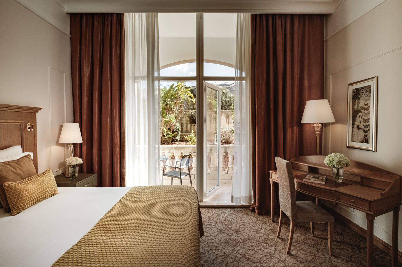 Corinthia-Palace-Hotel-Room-26