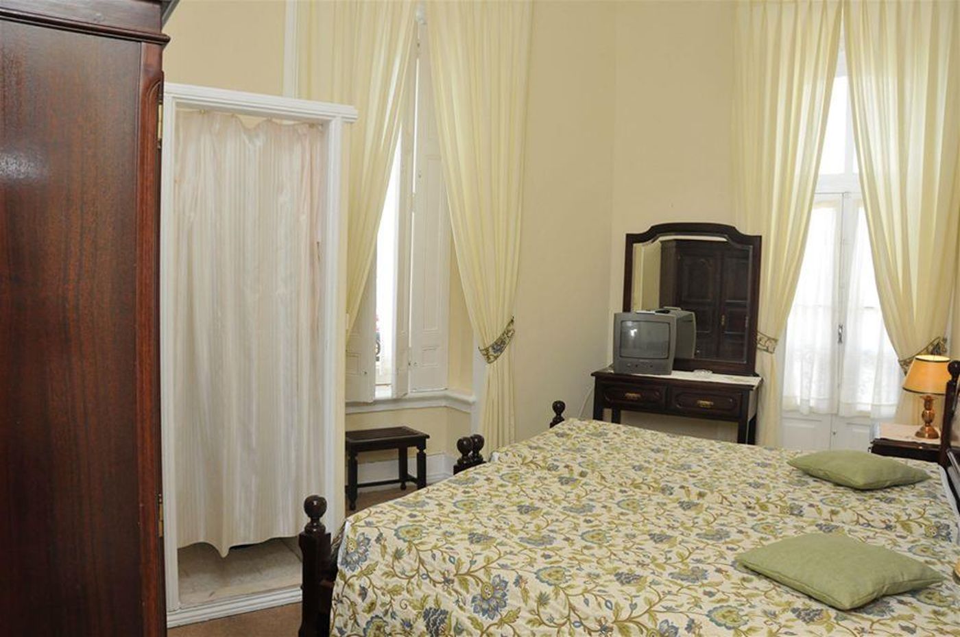 Pensao Londres-Portugal-LISBON -General view-7