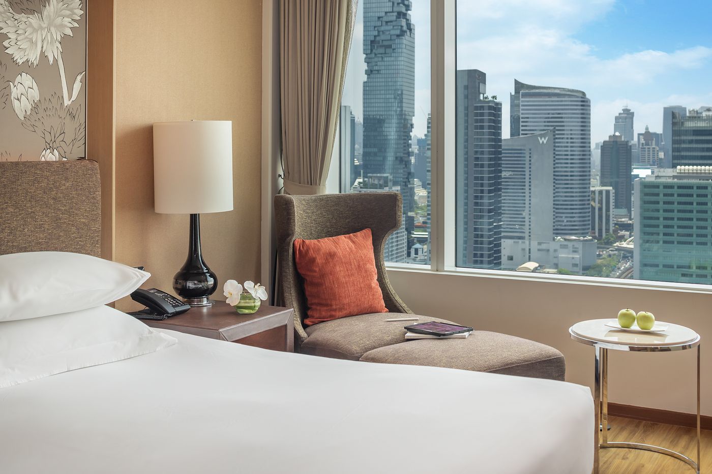 Eastin-Grand-Hotel-Sathorn-Bangkok-Room-9