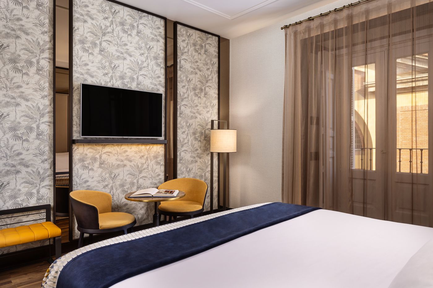 NH-Collection-Madrid-Palacio-de-Tepa-Room-32