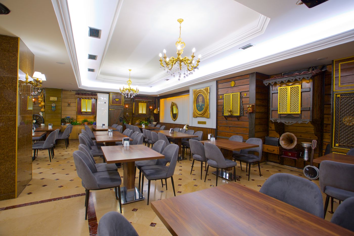 Grand-Ant-General-view-5