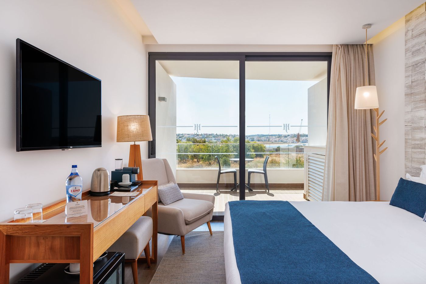 Jupiter-Marina-Hotel---Couples---Spa--Adults-Only--Room-26