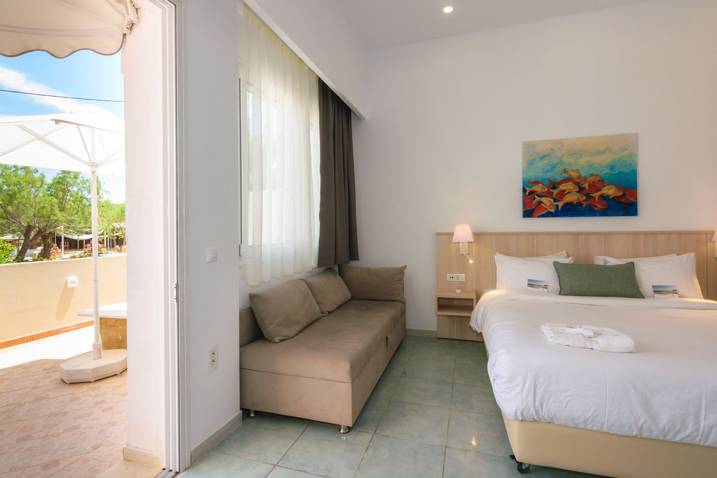 Iakinthos-Tsilivi-Beach-Room-26