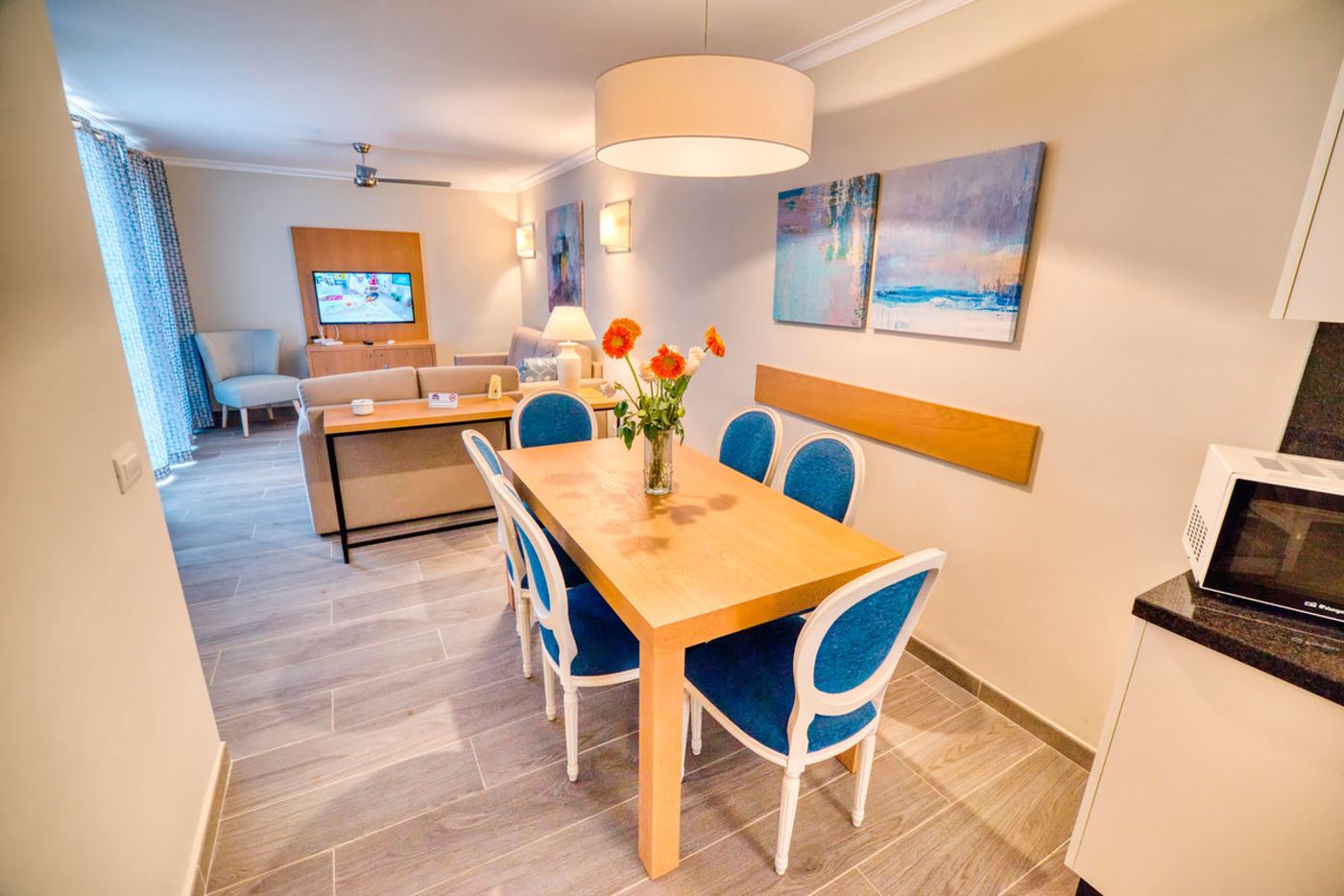 10.02.26 ONA Los Claveles