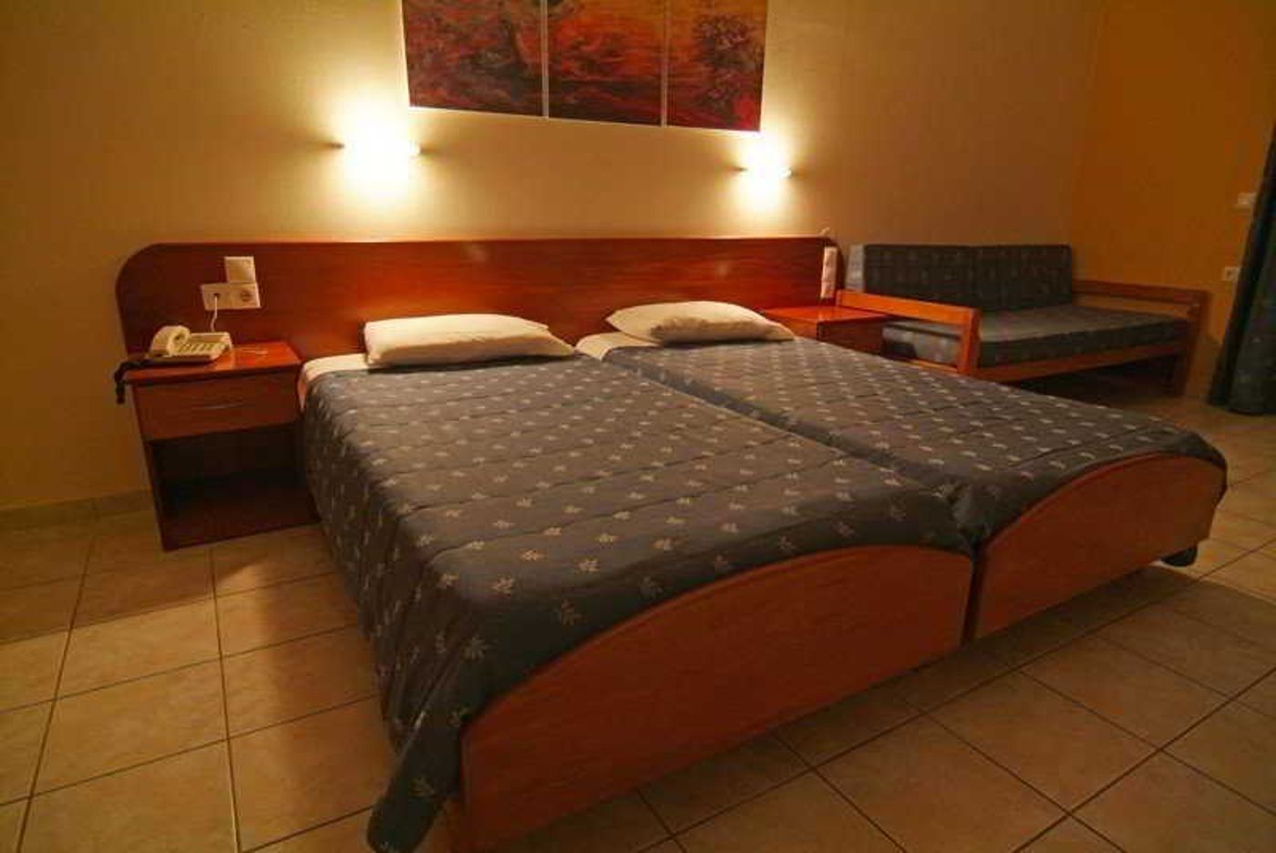 Olga-s-Hotel---Pool-Room-9