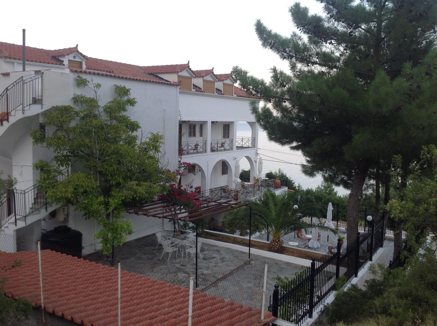 Travlos-Studios-General-view-1