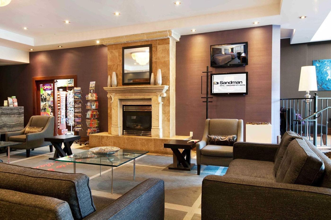 Sandman-Vancouver-City-Centre-Lobby-10