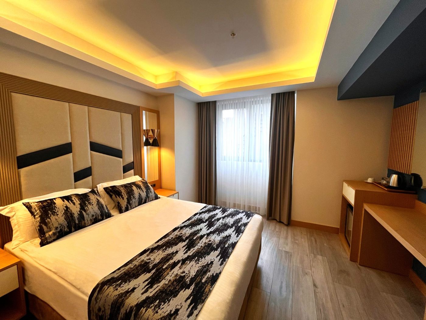 Downtown Sirkeci Hotel-Turkey-ISTANBUL-Room-9