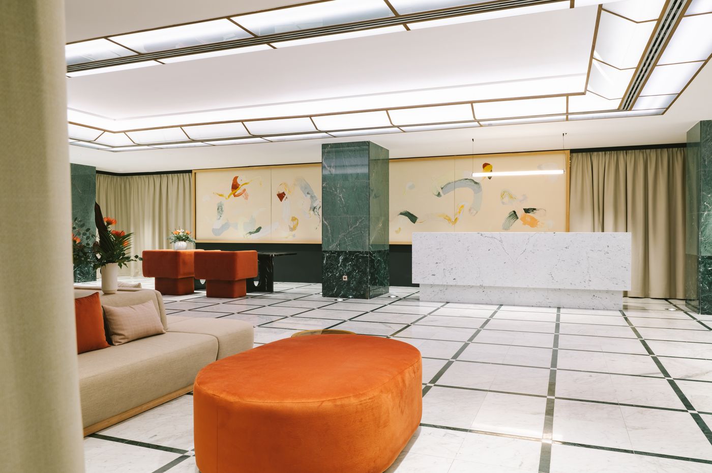 Almanac-X-Alcron-Prague-Lobby-17