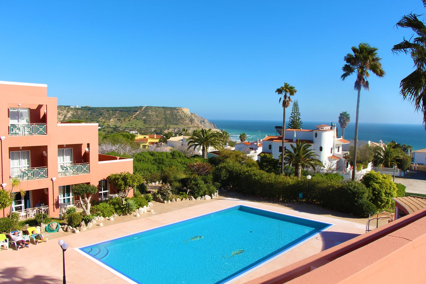 Belavista-Da-Luz-Pool-74