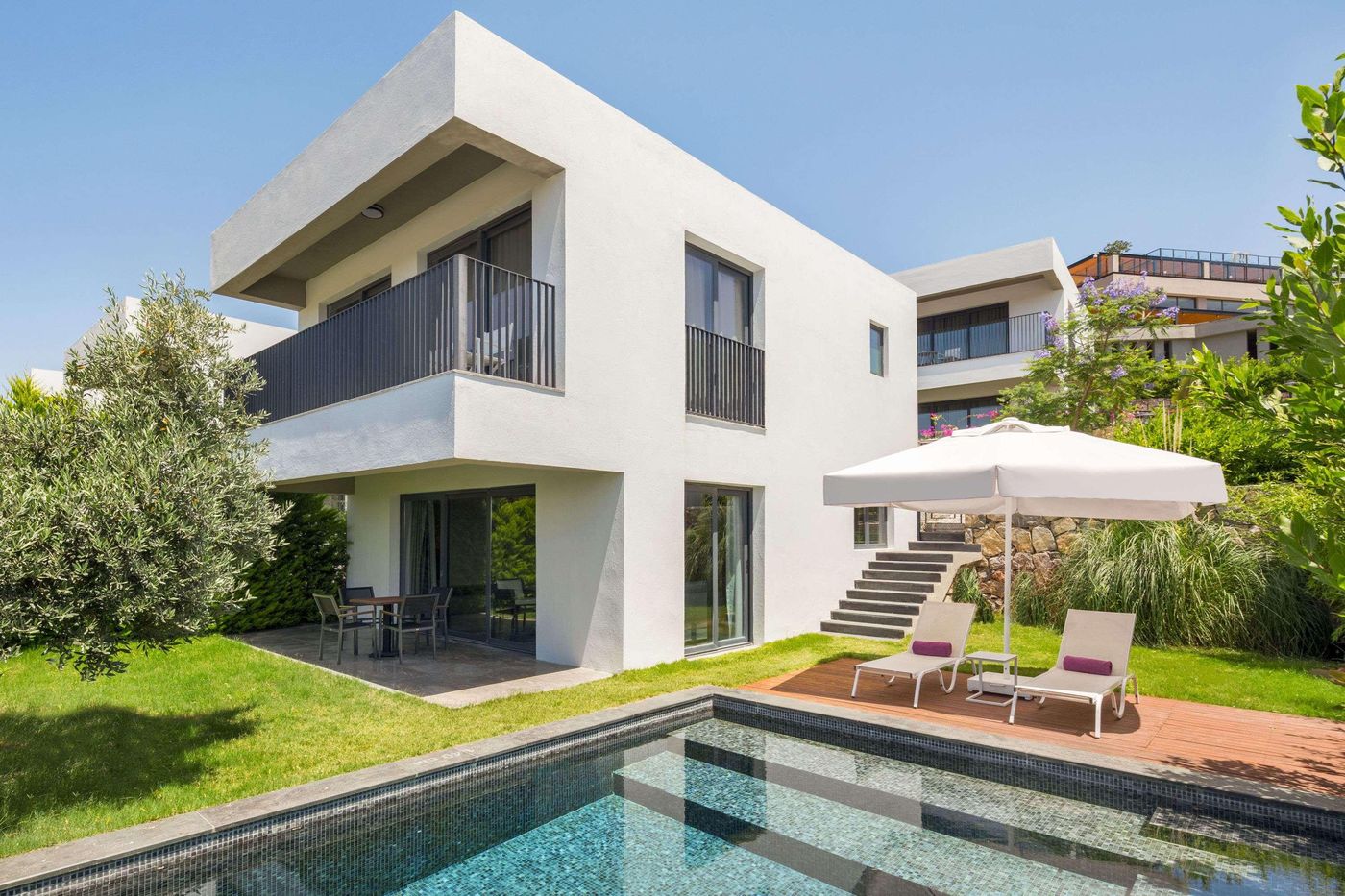 Ramada-Resort-Bodrum-Room-9