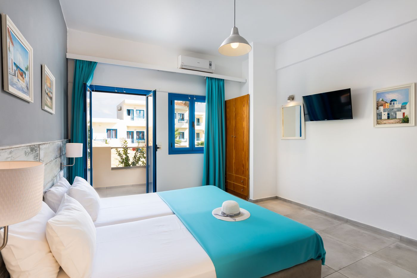 Nana-Angela-Apartments-Room-20