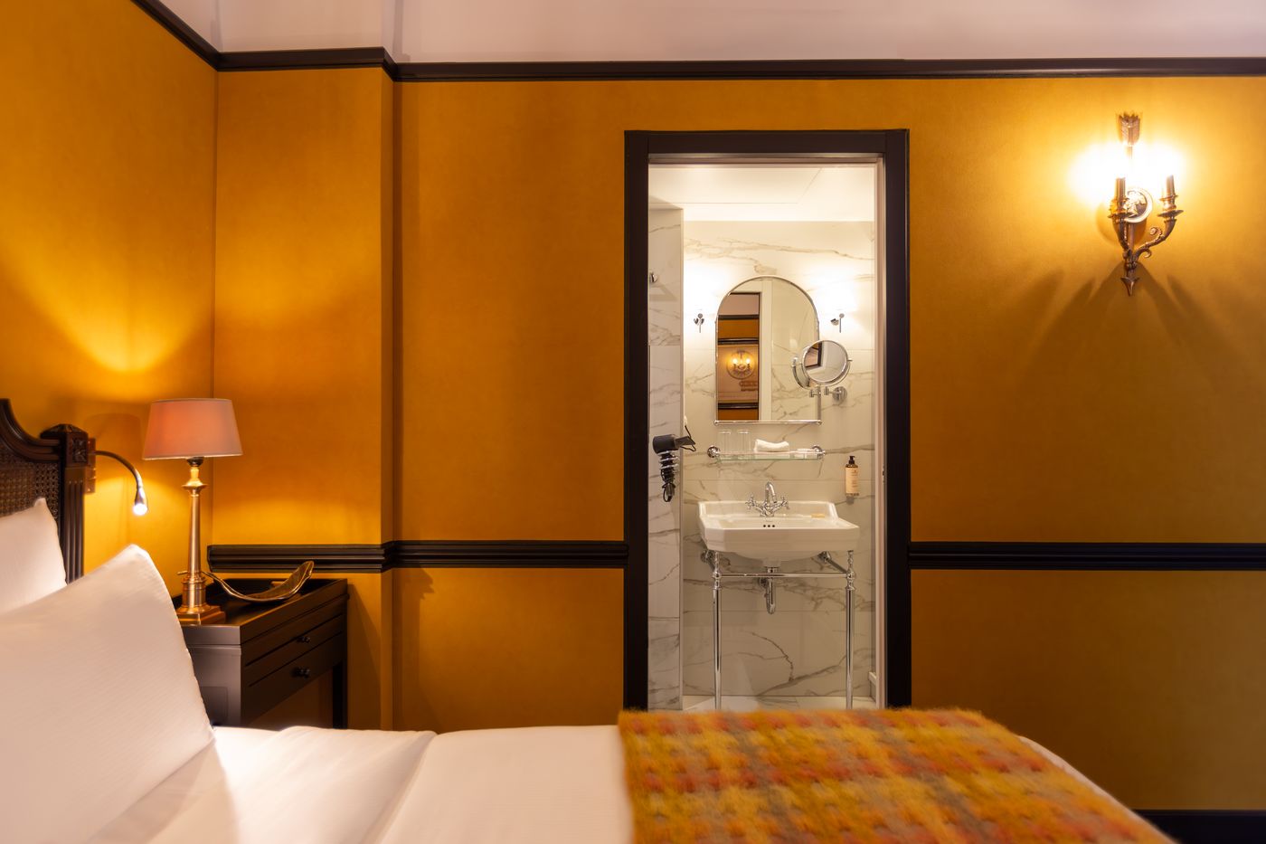 Gabriel Paris - France - PARIS - Room - 7