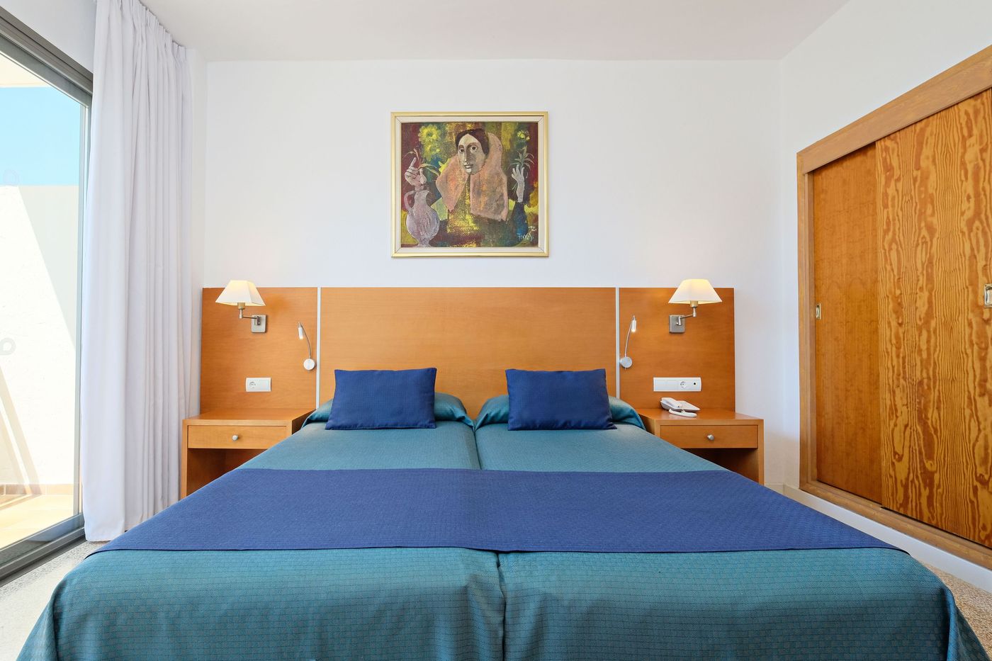 AzuLine-Hotel-S-Anfora---Fleming---Adults-Only-Room-14