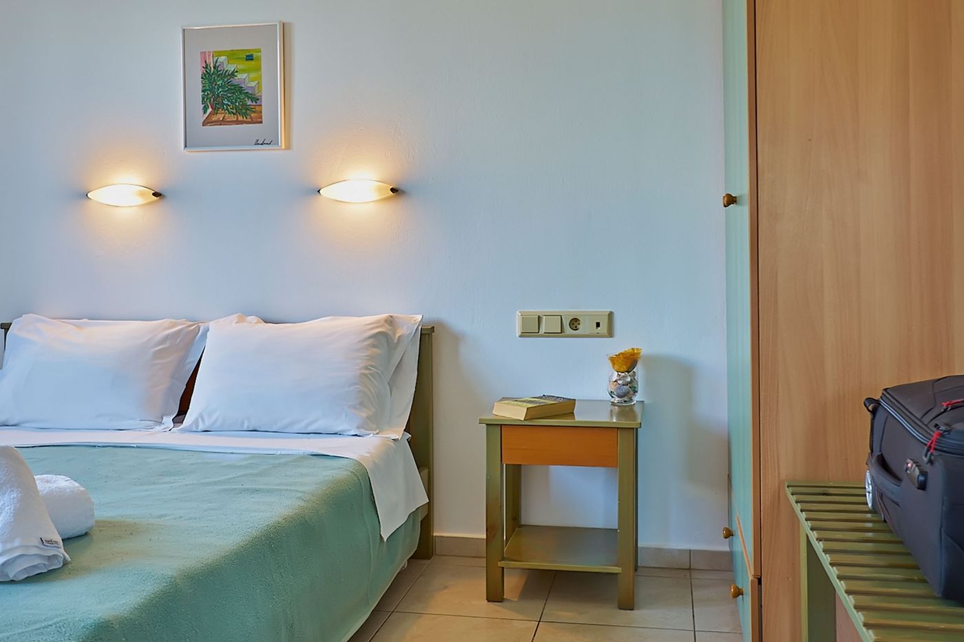 Dionysos Studios & Apartments (15)