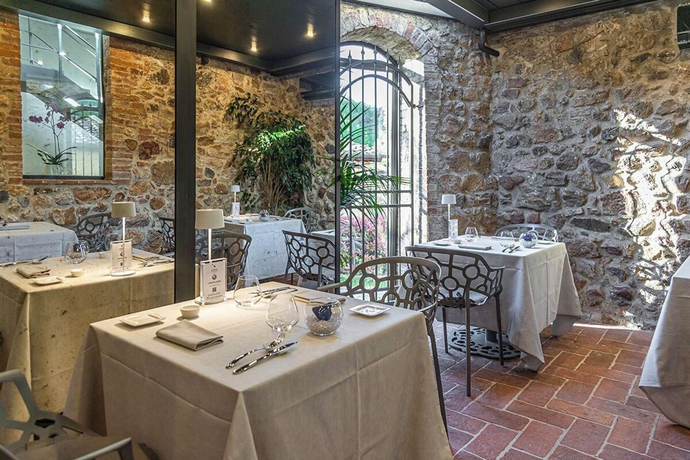 Relais-Le-Macine-Di-Stigliano-Restaurant-9