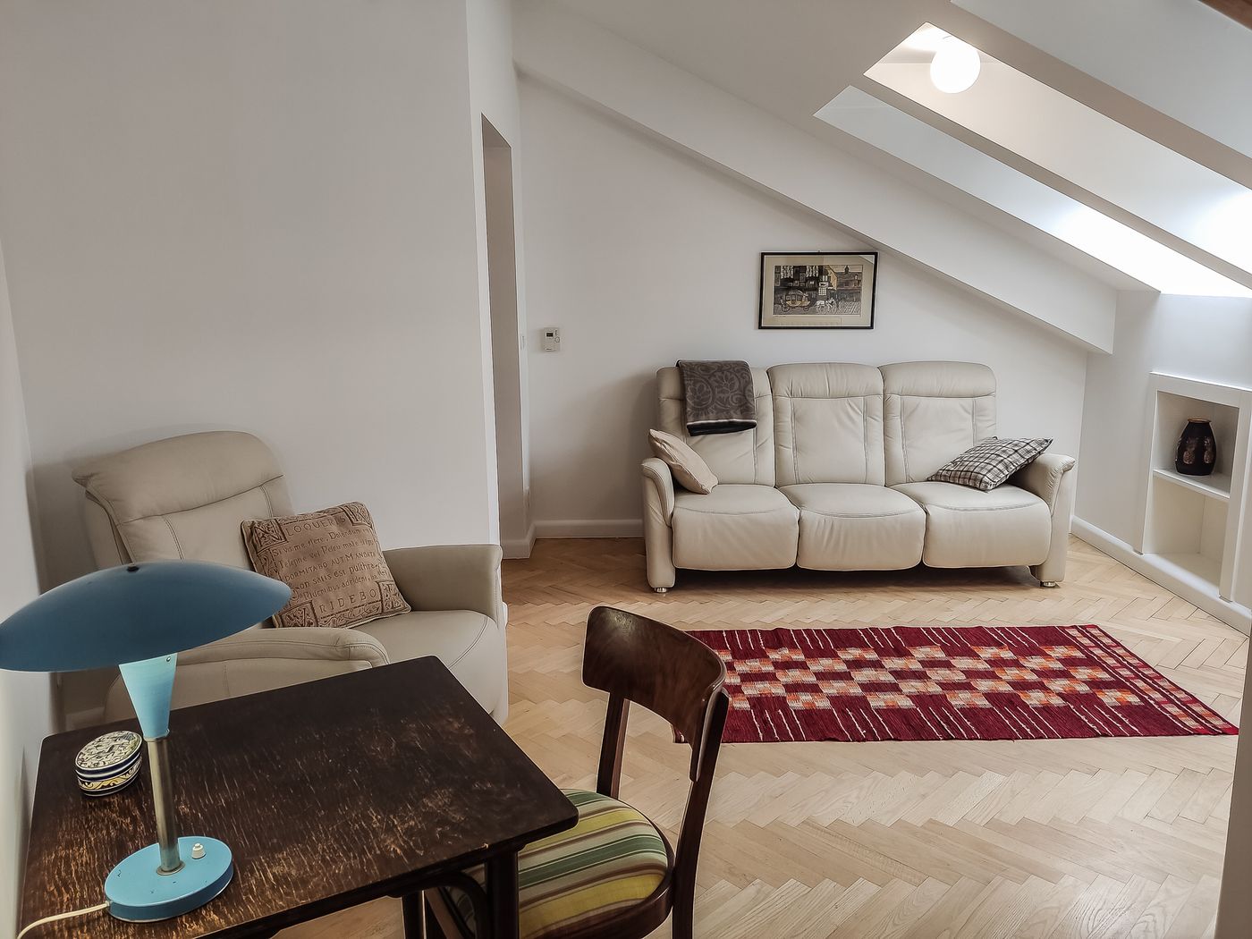 Crystal-Suites-Old-Town-Room-5