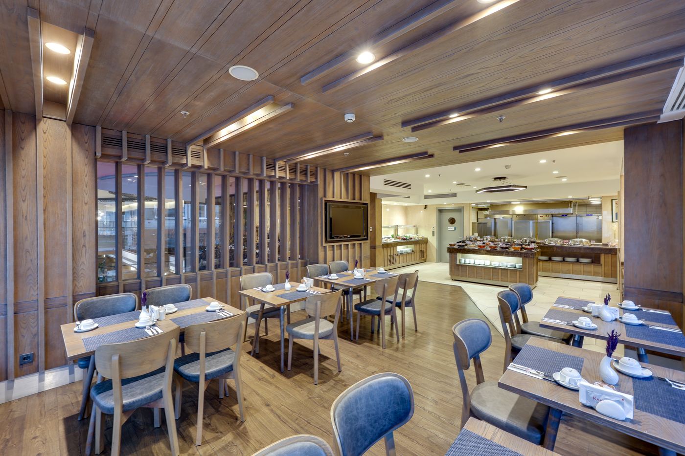 Ramada-Istanbul-Old-City-Restaurant-59