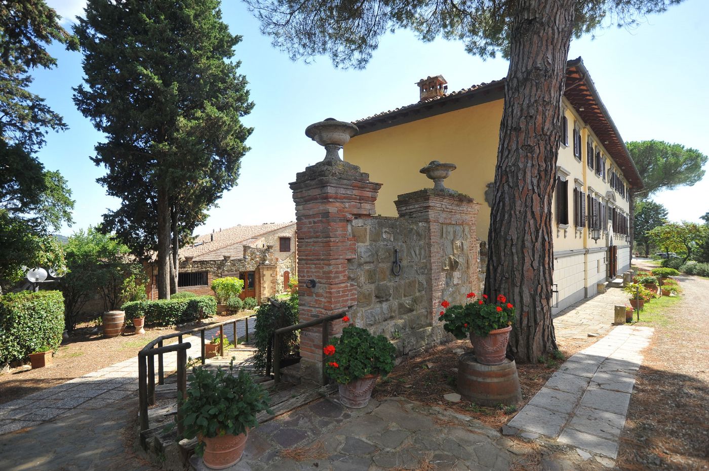 Casafrassi-Hotel-Agriturismo-General-view-33