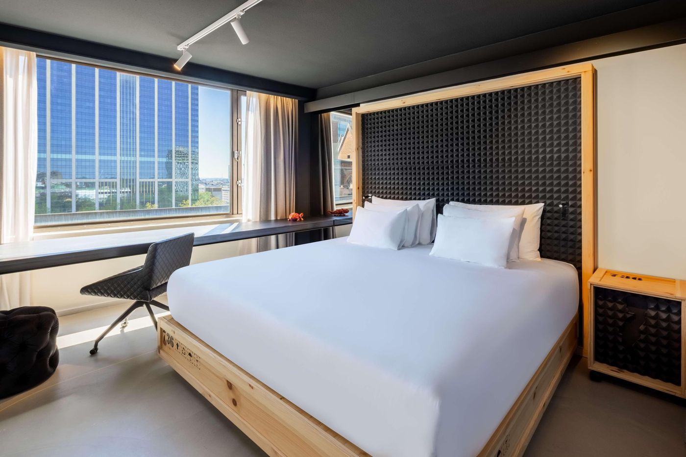 nhow-Brussels-Bloom-Room-29