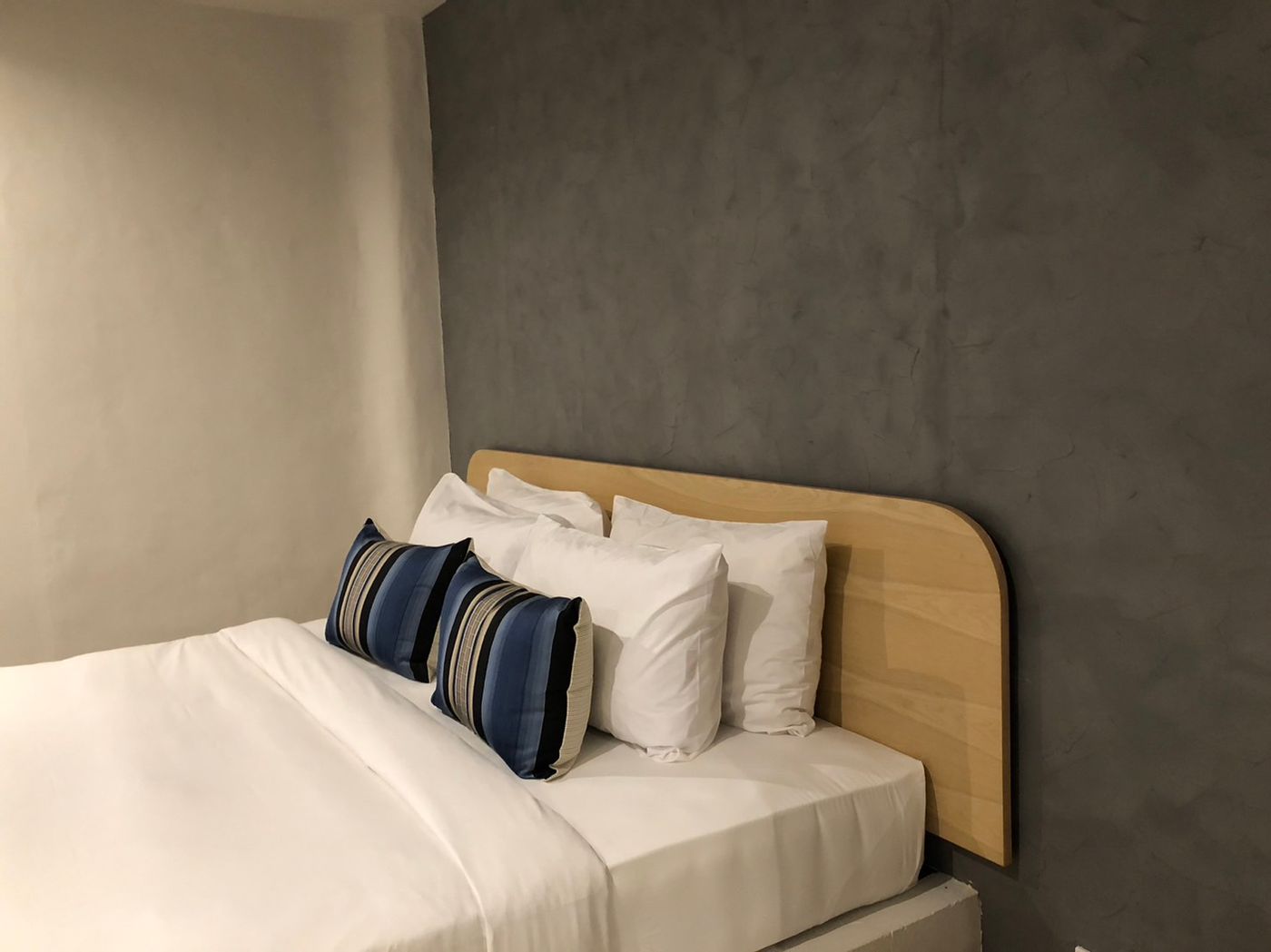 Punnpreeda-Beach-Resort-Room-47