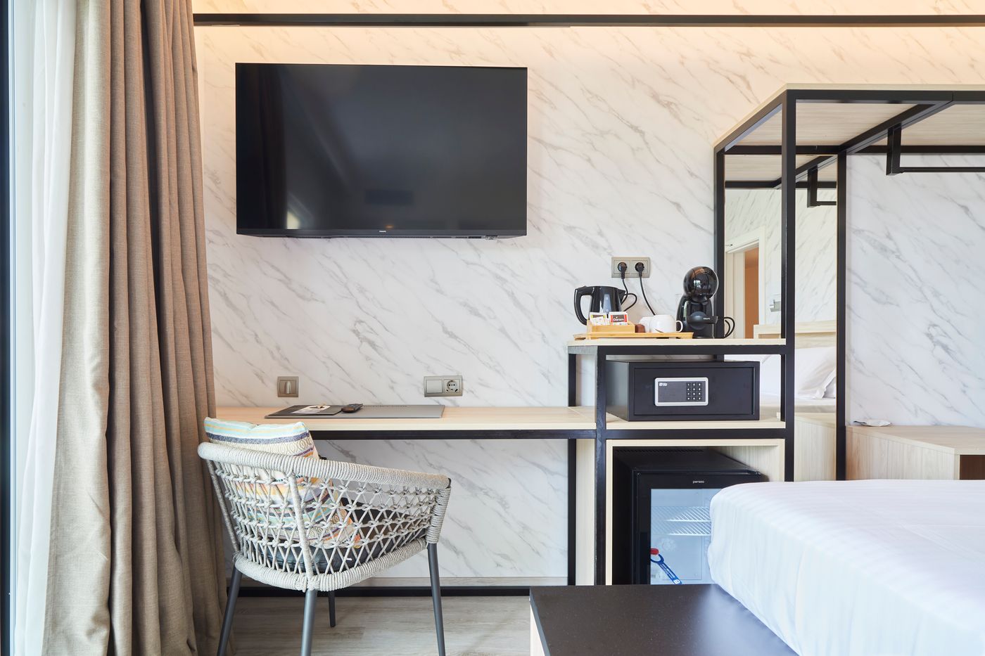 Invisa-Hotel-Es-Pla---Adults-Only-Room-23