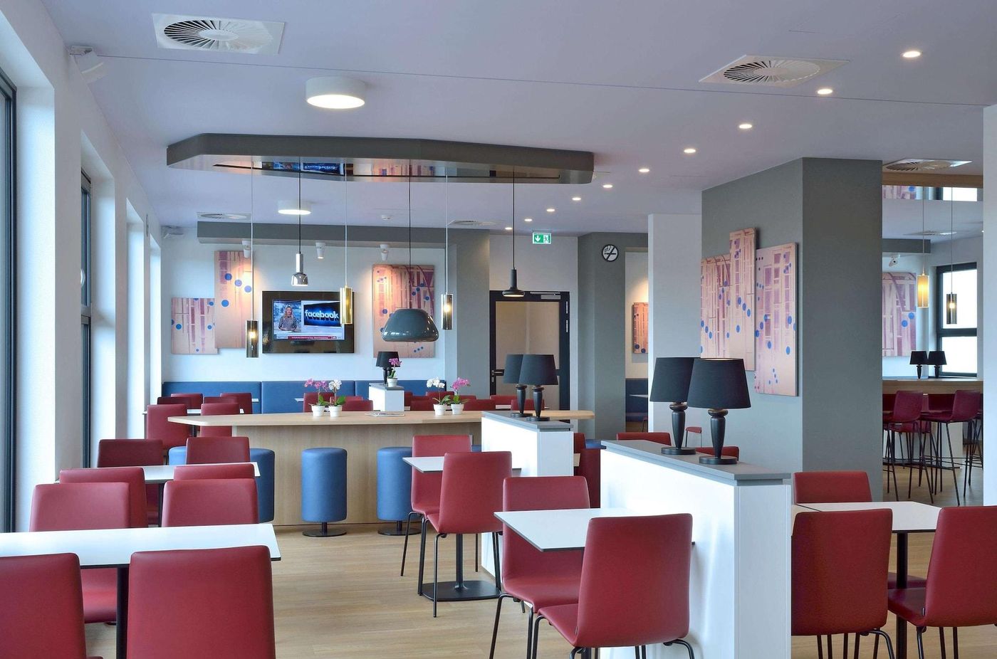 B-B-Hotel-Koln-Troisdorf-Restaurant-16