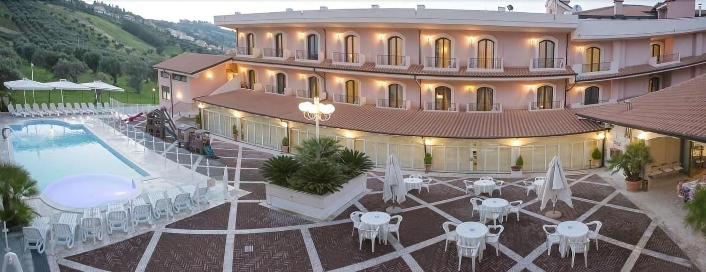 Hotel-Villa-Elena-General-view-56