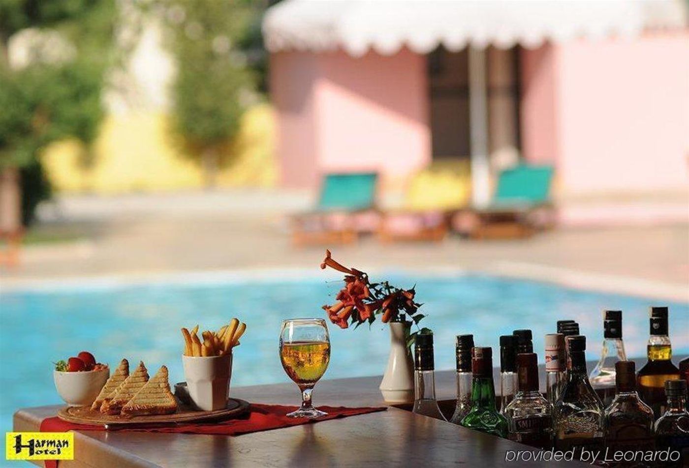 Harman-Hotel-Fethiye-Bar-18