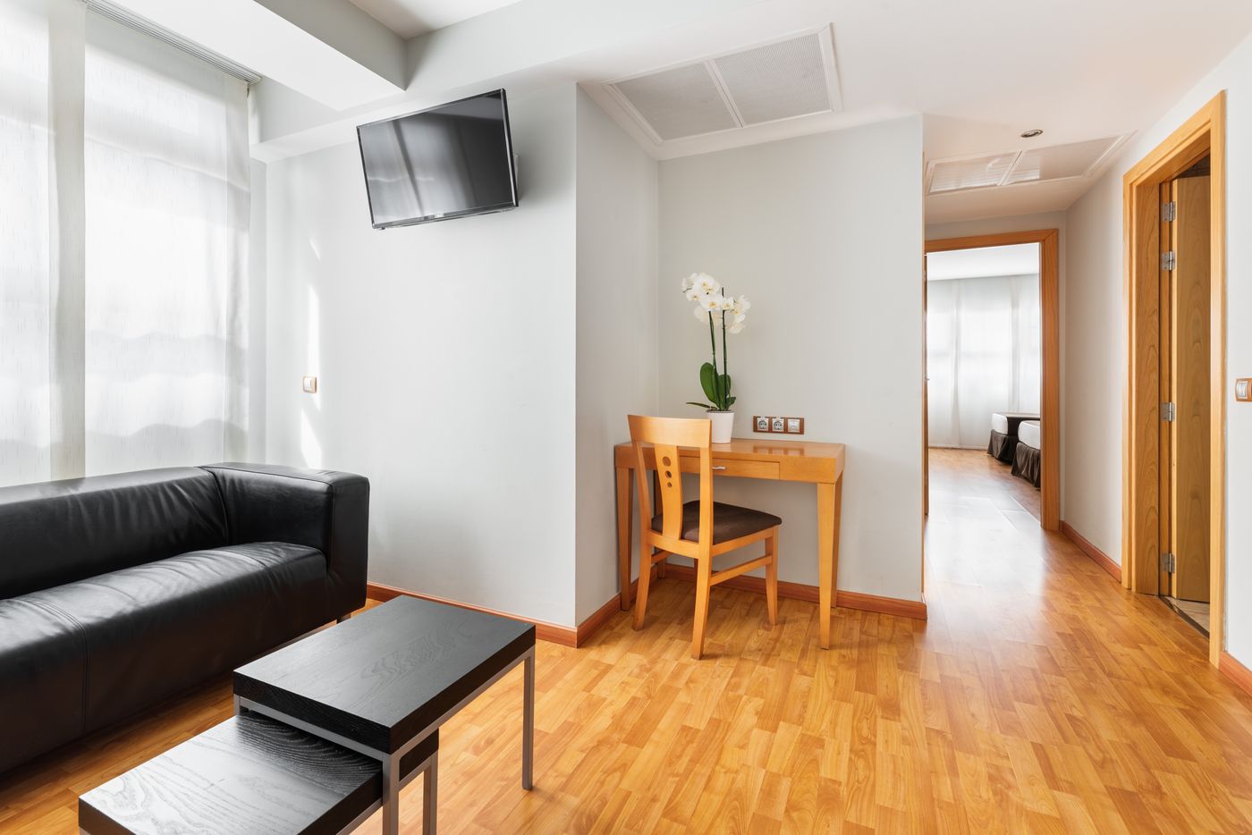 EXE-Las-Palmas-Room-30