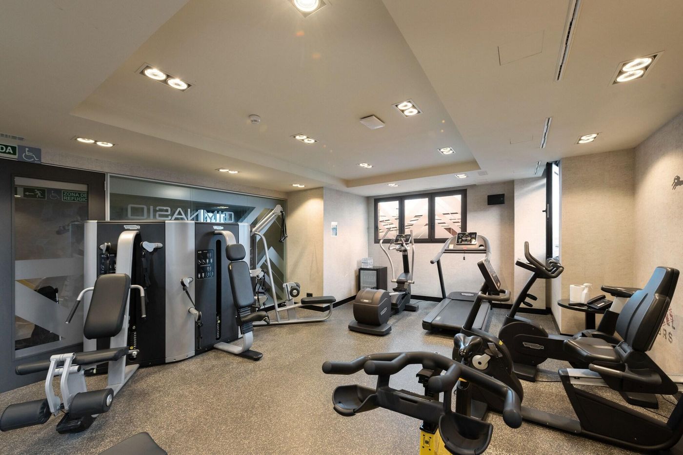 Novotel-Madrid-Center-Sports-and-Entertainment-61
