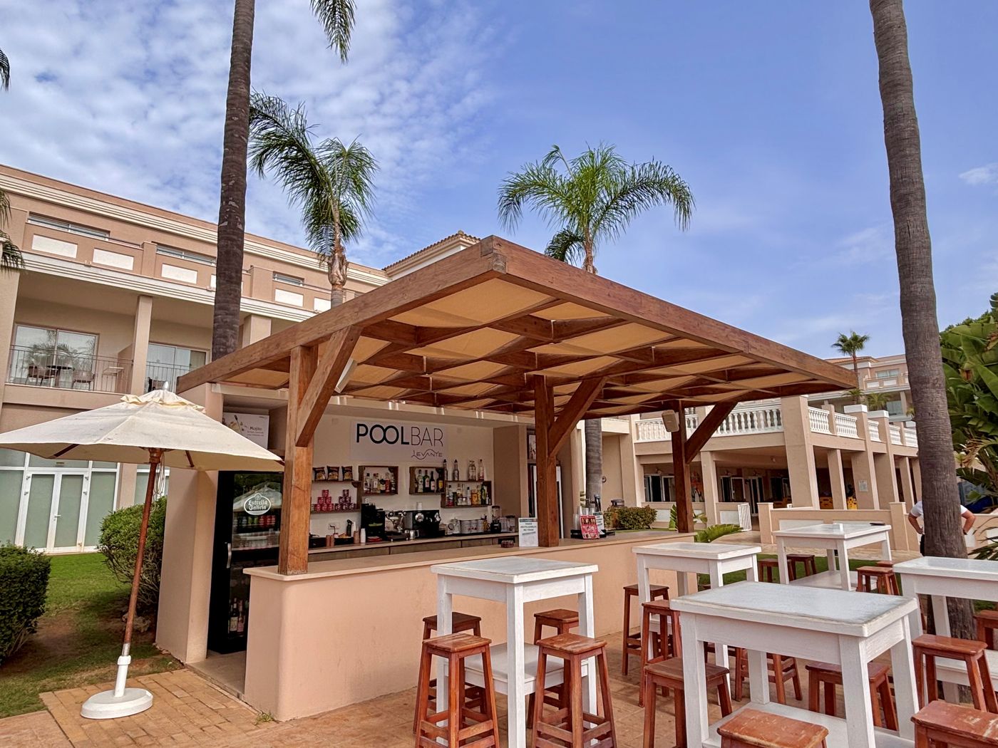 Valentin-Sancti-Petri-Pool-4