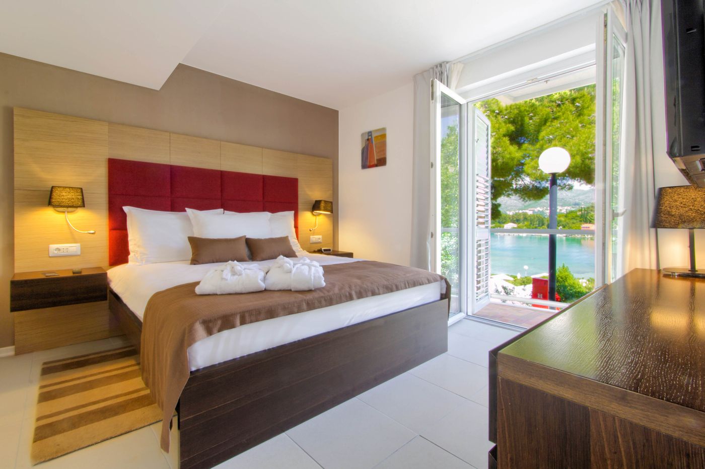 TUI-Blue-Kalamota-Island-Room-10