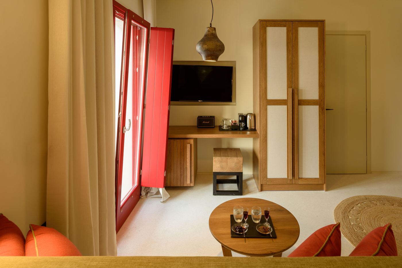 Potnia-Theron-Suites-Room-30