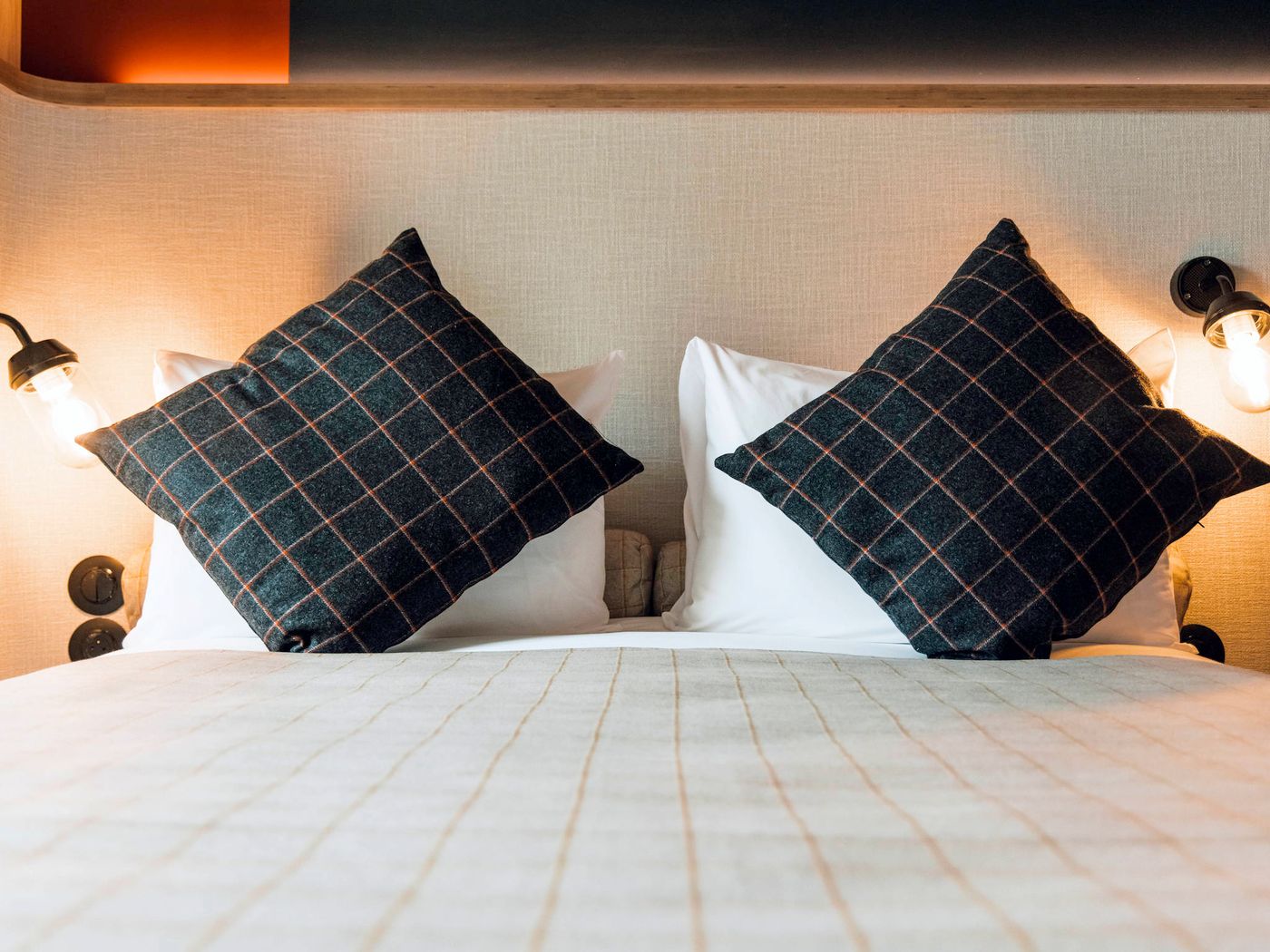 Greet Hotel La Rochelle Centre-France-LA ROCHELLE-Room-4