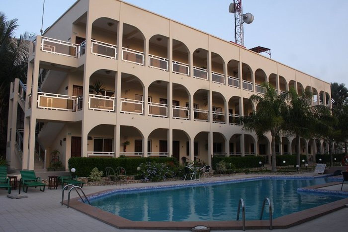 Seaview Gardens Hotel