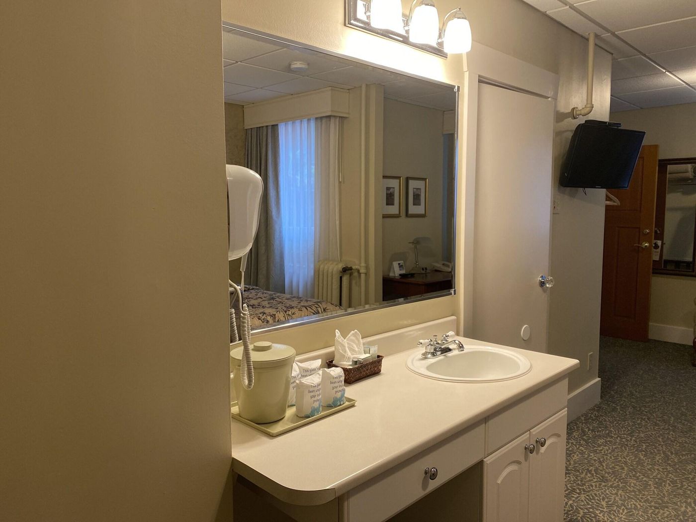 Kingston-Hotel-Room-16