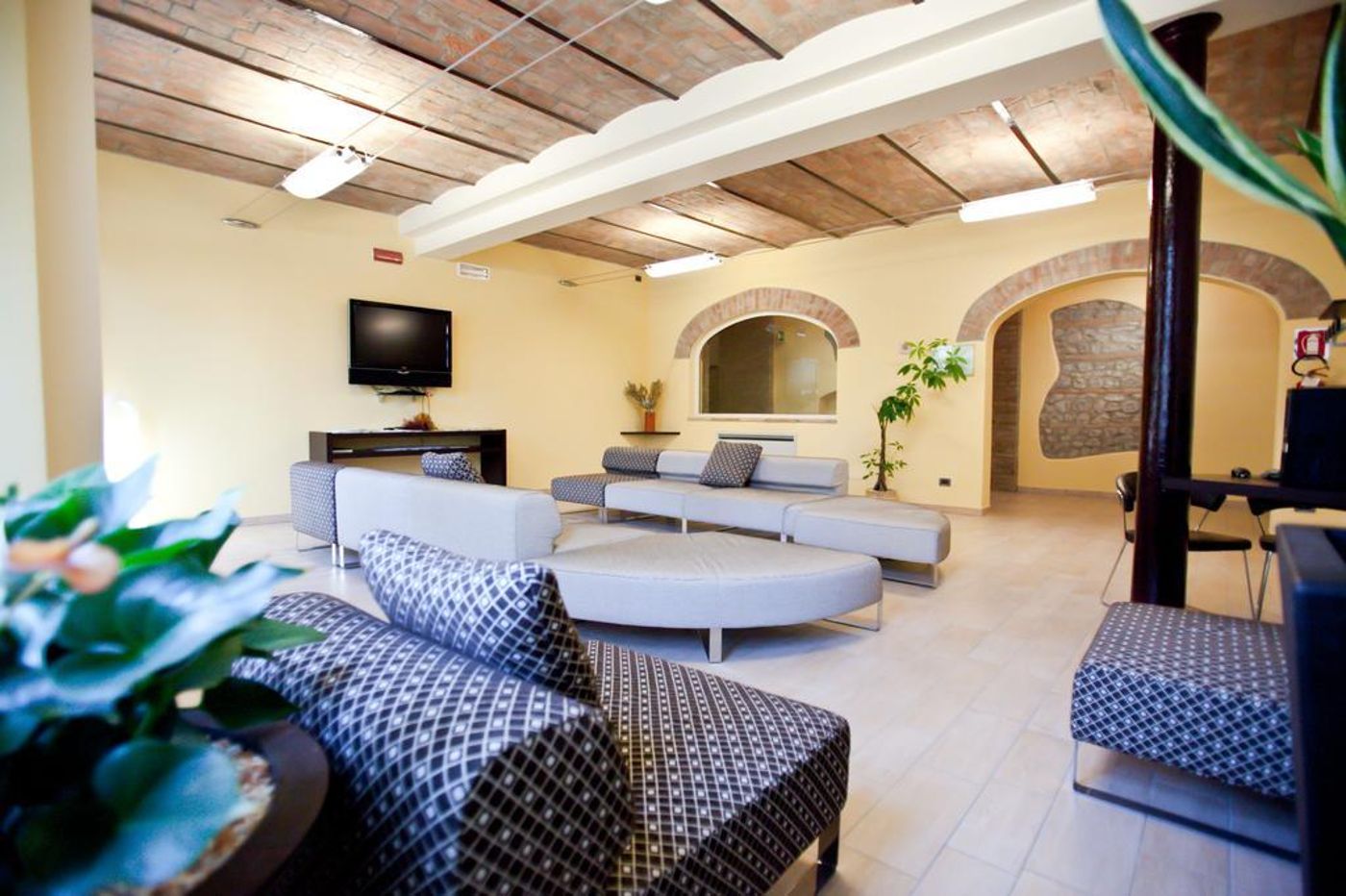 Hotel La Cartiera - Italy - VIGNOLA - General view - 9