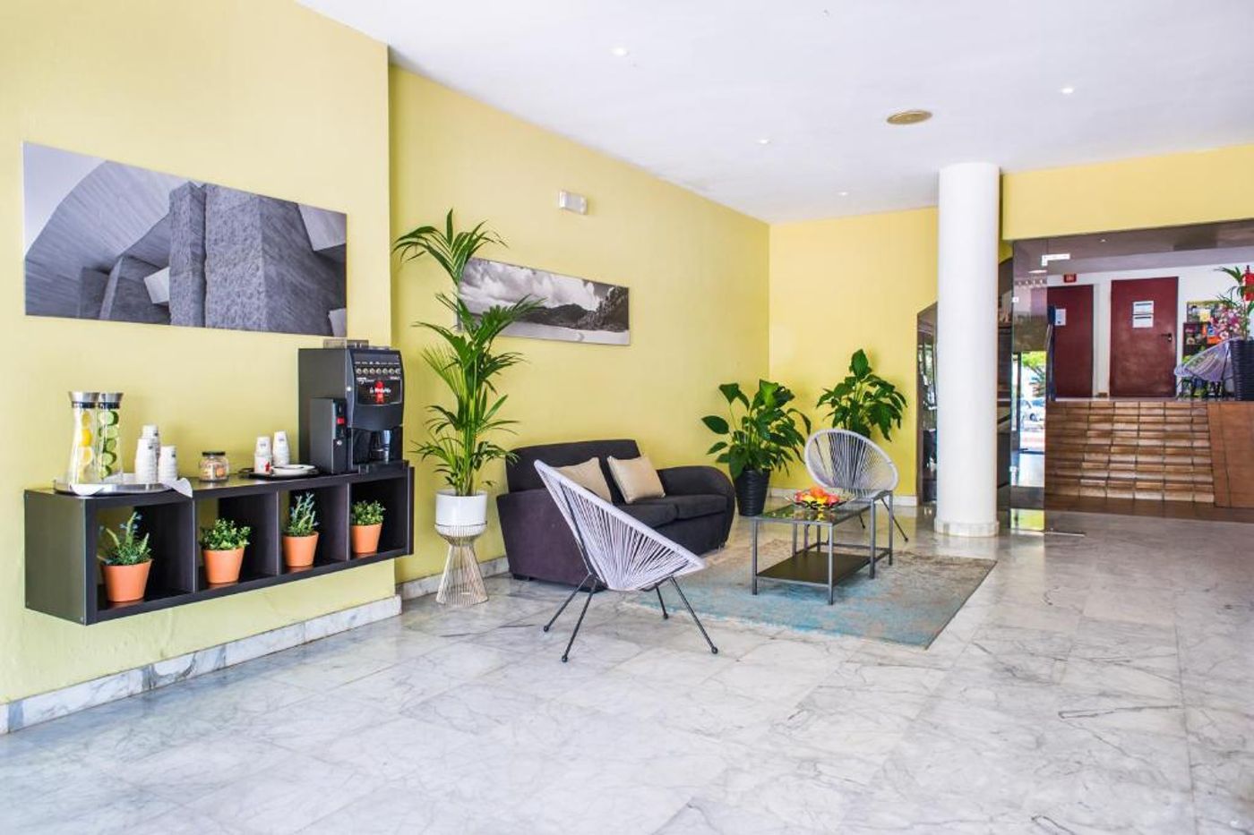 Udalla-Park-Lobby-22