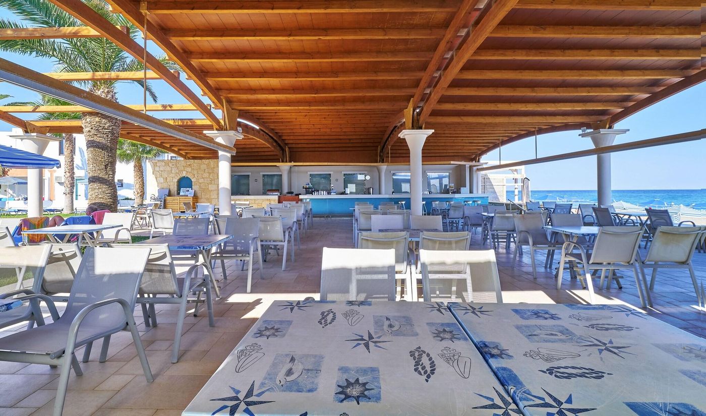 Eva-Bay-Restaurant-25