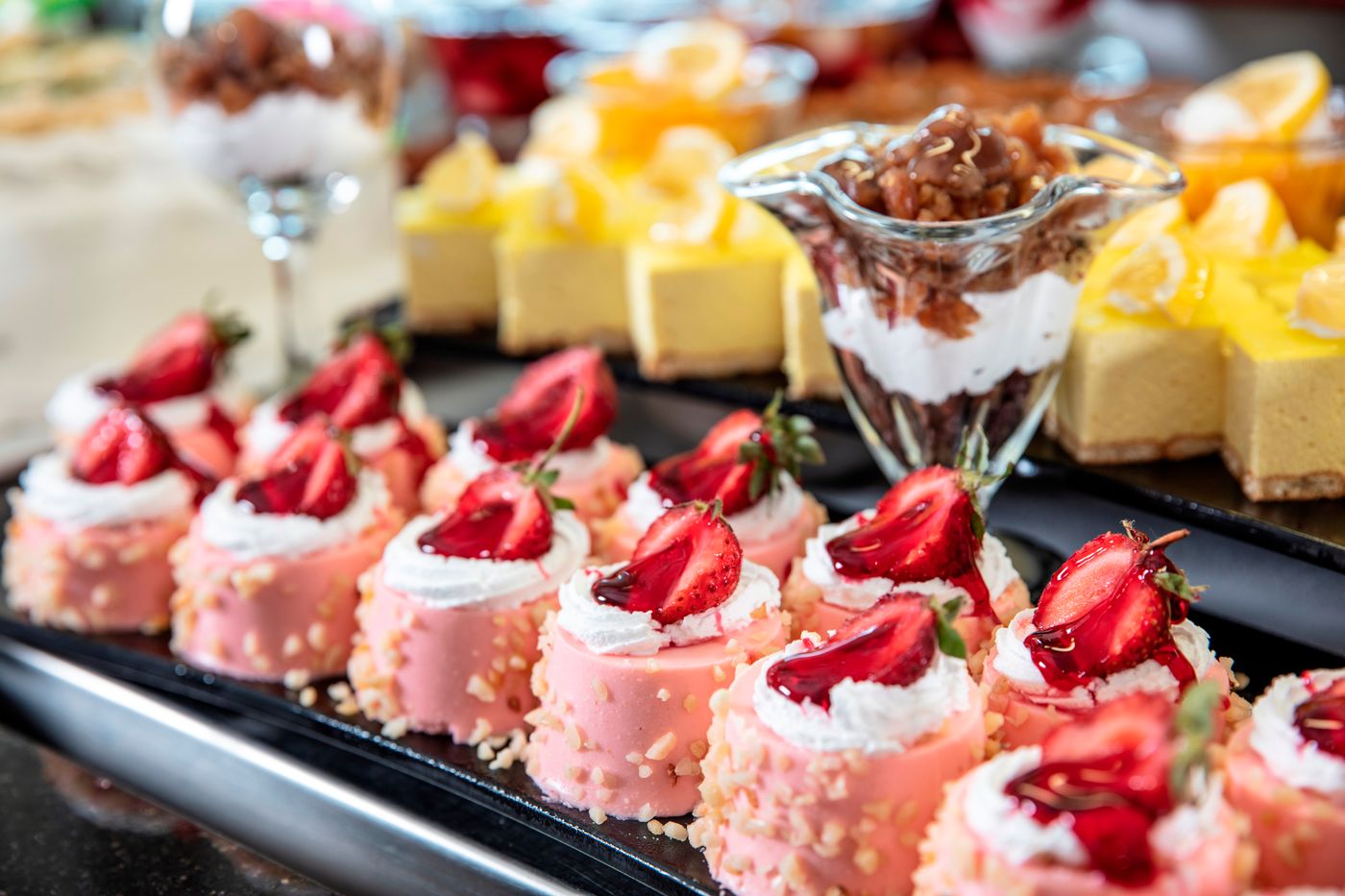 Charisma-De-luxe-Restaurant-35