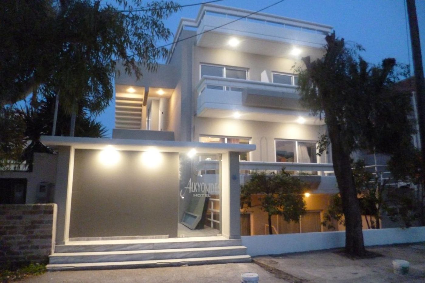 Alkyonides Hotel Apartments